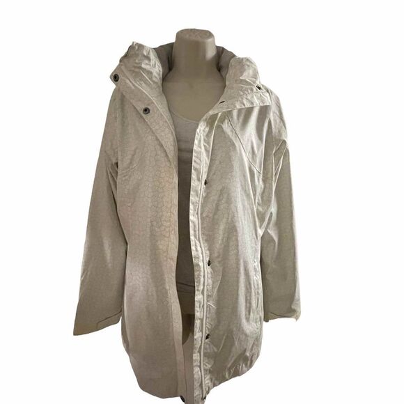 Columbia ~ Omni tech ~ waterproof ~ breathable ~ size Medium - Picture 1 of 14